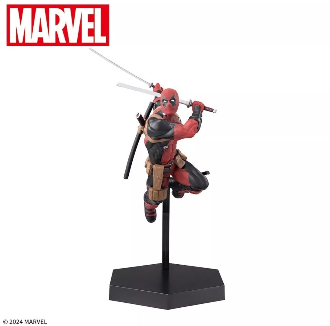 MARVEL COMICS Deadpool Figure Luminasta