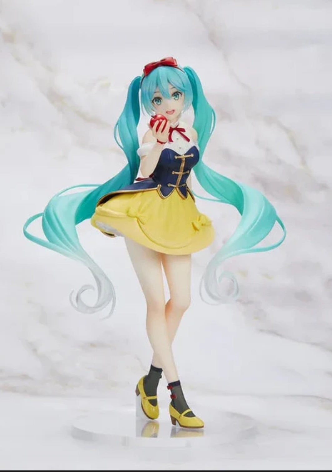 Hatsune Miku Wonderland Figure - Hatsune Snow White